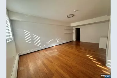 447 Jane Street 1st Floor #1ST FLOOR, Fort Lee, NJ 07024 - Photo 7