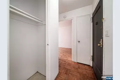 6515 Boulevard East 5H #5H, West New York, NJ 07093 - Photo 13