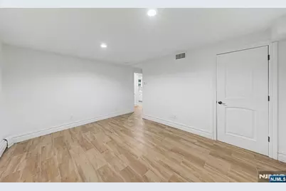 45 Oxford Drive, Tenafly, NJ 07670 - Photo 41