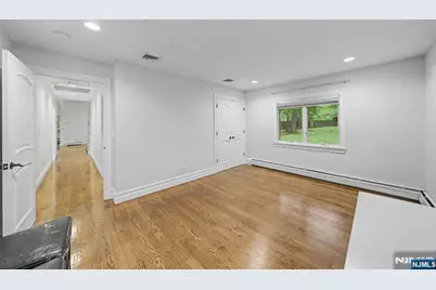 45 Oxford Drive, Tenafly, NJ 07670 - Photo 25