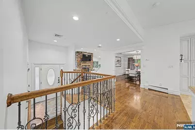 45 Oxford Drive, Tenafly, NJ 07670 - Photo 9