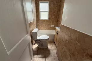 200 Seeley Ave 1, Kearny, NJ 07032 - Photo 5