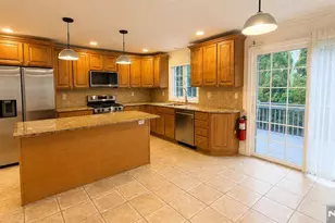 530 Hillside Ave 1, Palisades Park, NJ 07650 - Photo 5