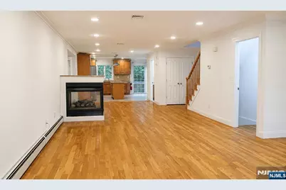 530 Hillside Avenue 1 #1, Palisades Park, NJ 07650 - Photo 3