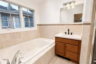 530 Hillside Ave 1, Palisades Park, NJ 07650 - Photo 11
