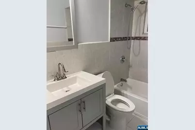 520 4th Street 2nd Fl #2nd Fl, Palisades Park, NJ 07650 - Photo 5