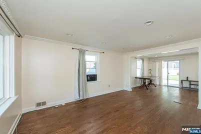 42 W Spring Valley Avenue, Maywood, NJ 07607 - Photo 5