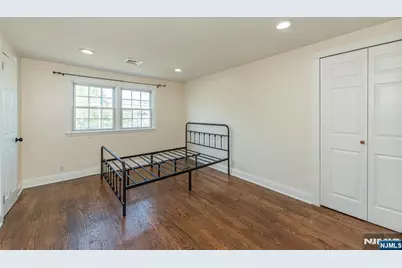 42 W Spring Valley Avenue, Maywood, NJ 07607 - Photo 15