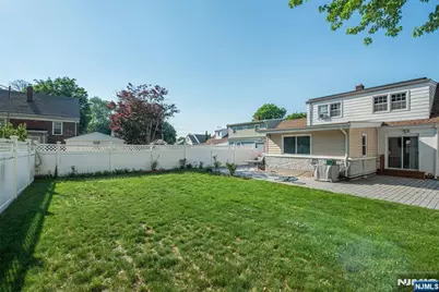 42 W Spring Valley Avenue, Maywood, NJ 07607 - Photo 23