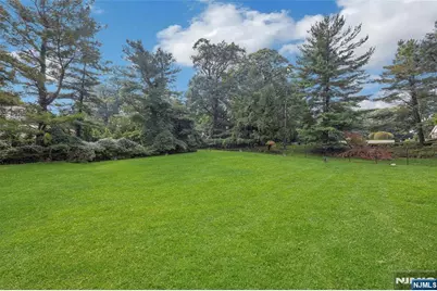16 Schaffer Road, Alpine, NJ 07620 - Photo 19