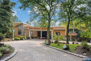 16 Schaffer Rd, Alpine, NJ 07620 - Photo 3