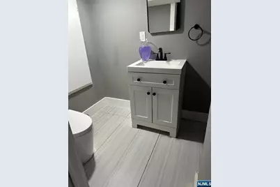 117 Linden Avenue, Irvington, NJ 07111 - Photo 11