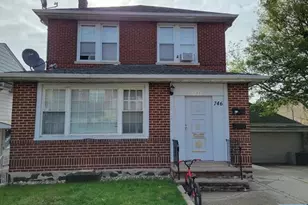746 Kingsland 2nd Fl, Ridgefield, NJ 07657 - Photo 1
