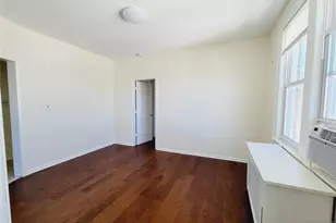 746 Kingsland 2nd Fl, Ridgefield, NJ 07657 - Photo 7