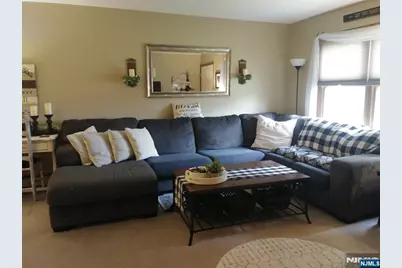 88 Mazur Place, Hawthorne, NJ 07506 - Photo 5