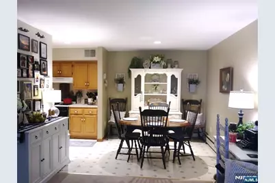 88 Mazur Place, Hawthorne, NJ 07506 - Photo 7