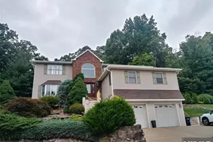 88 Mazur Pl, Hawthorne, NJ 07506 - Photo 1