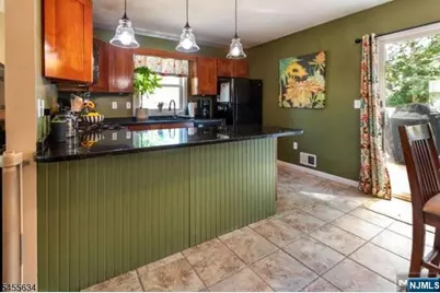 34 McKinley Place, West Milford, NJ 07480 - Photo 5