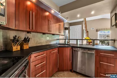 1494 Westgate Drive 4315 #4315, Fort Lee, NJ 07024 - Photo 13
