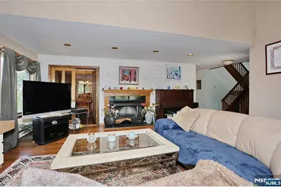 245 Highland Avenue, Wood Ridge, NJ 07075 - Photo 7