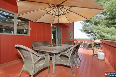 245 Highland Avenue, Wood Ridge, NJ 07075 - Photo 15