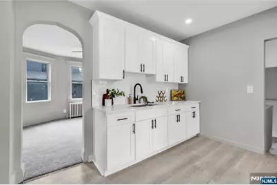 9 Byrne, Hackensack, NJ 07601 - Photo 13