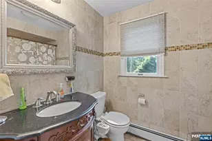 34 Andrew Ave, Oakland, NJ 07436 - Photo 17