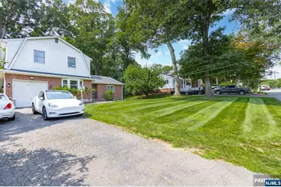 34 Andrew Avenue, Oakland, NJ 07436 - Photo 3