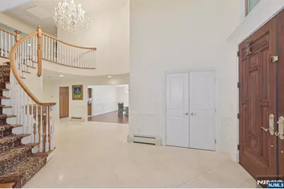 17 W Bayview Avenue, Englewood Cliffs, NJ 07632 - Photo 5