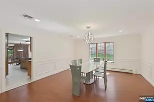 17 W Bayview Ave, Englewood Cliffs, NJ 07632 - Photo 11