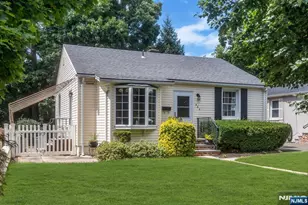 460 Northern Pkwy, Ridgewood, NJ 07450 - Photo 1
