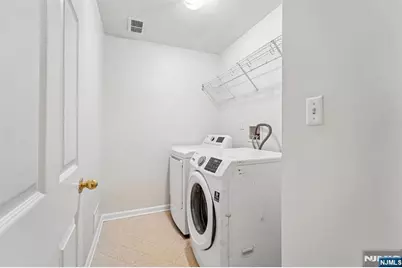 195 Levinberg Lane, Wayne, NJ 07470 - Photo 31