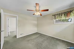 5 Holyoke Dr, Oakland, NJ 07436 - Photo 13