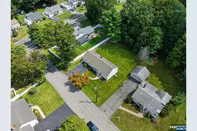 5 Holyoke Drive, Oakland, NJ 07436 - Photo 35