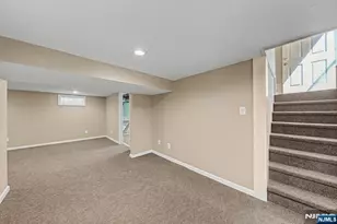 5 Holyoke Dr, Oakland, NJ 07436 - Photo 25
