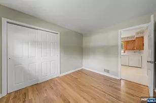 5 Holyoke Dr, Oakland, NJ 07436 - Photo 23