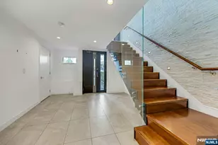 757 Undercliff Ave A, Edgewater, NJ 07020 - Photo 7