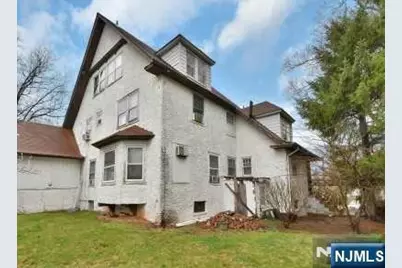 110 Summit Avenue, Hackensack, NJ 07601 - Photo 9