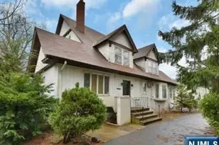110 Summit Ave, Hackensack, NJ 07601 - Photo 7