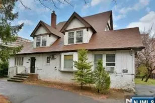 110 Summit Ave, Hackensack, NJ 07601 - Photo 5