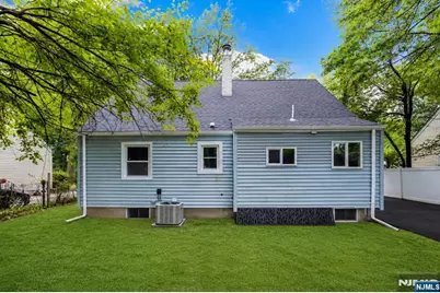 253 Intervale Road, Teaneck Township, NJ 07666 - Photo 25