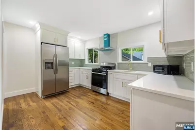 253 Intervale Road, Teaneck Township, NJ 07666 - Photo 9