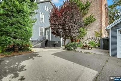 7300 Park Avenue 1 #1, North Bergen, NJ 07047 - Photo 3