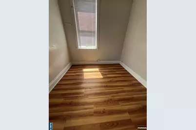 300 Wilson Avenue 1 #1, Fairview, NJ 07022 - Photo 7