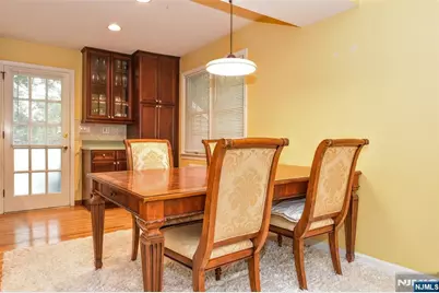 367 S Pleasant Avenue, Ridgewood, NJ 07450 - Photo 5