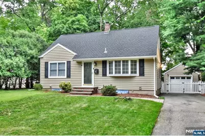 367 S Pleasant Avenue, Ridgewood, NJ 07450 - Photo 1