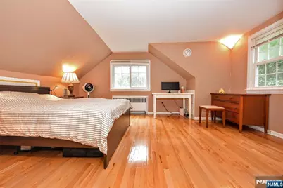 367 S Pleasant Avenue, Ridgewood, NJ 07450 - Photo 11