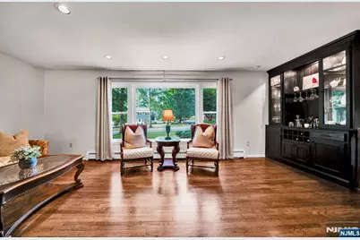 55 Gathering, Montville Township, NJ 07058 - Photo 13