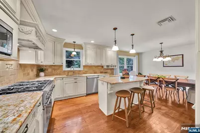55 Gathering, Montville Township, NJ 07058 - Photo 11