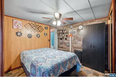 15 Austin Street, Moonachie, NJ 07074 - Photo 19